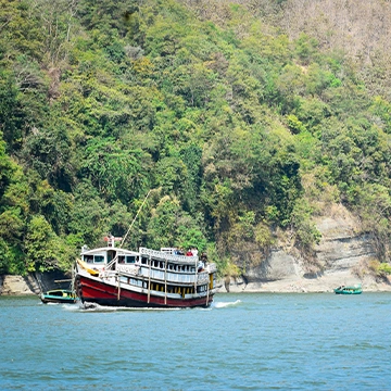 Kaptai Lake